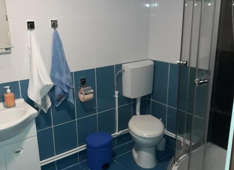 پانسیون Casa Comoara Mării