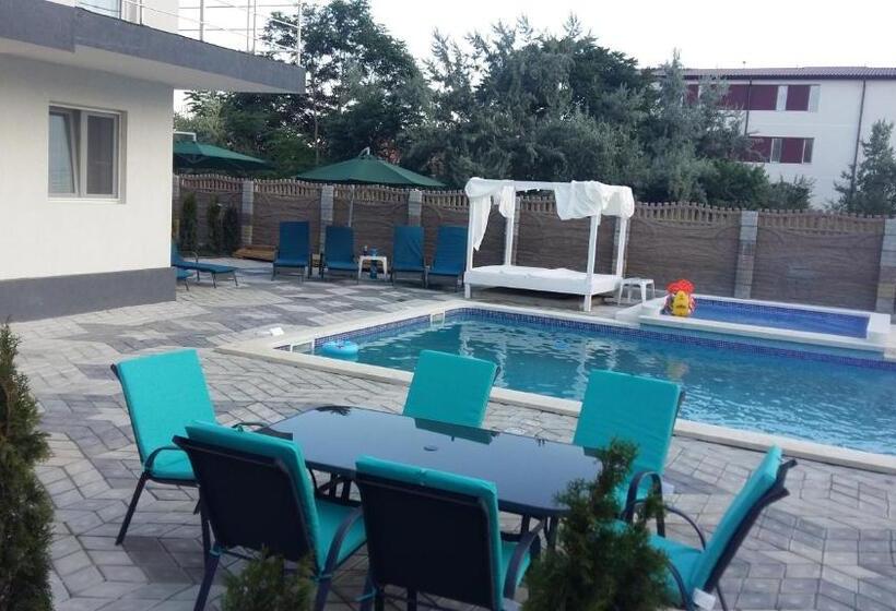 پانسیون Cool Breeze   Mamaia Nord