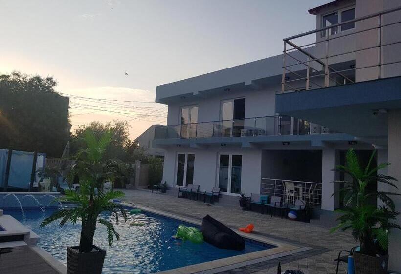 پانسیون Cool Breeze   Mamaia Nord