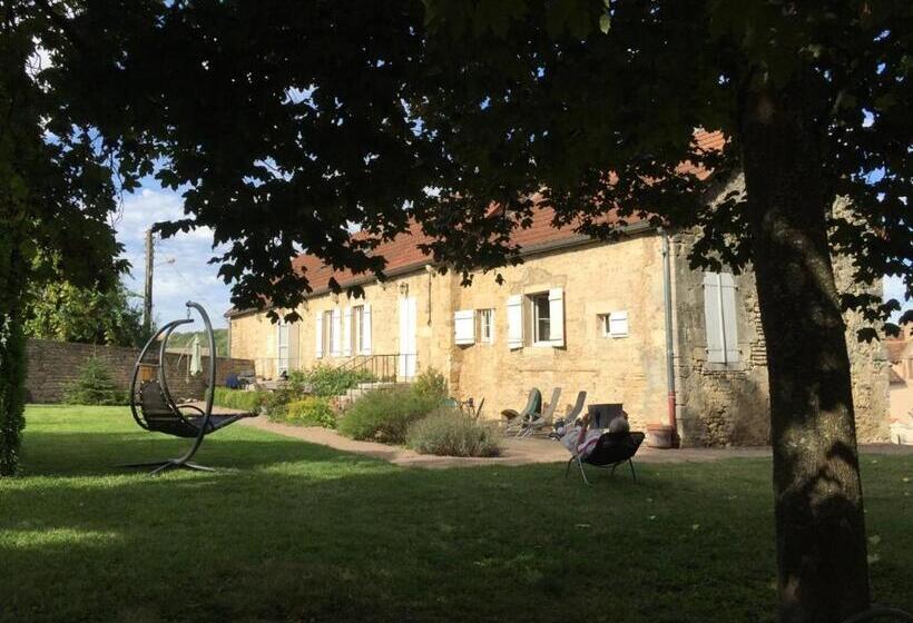 住宿加早餐  Entre Bourgogne Et Morvan