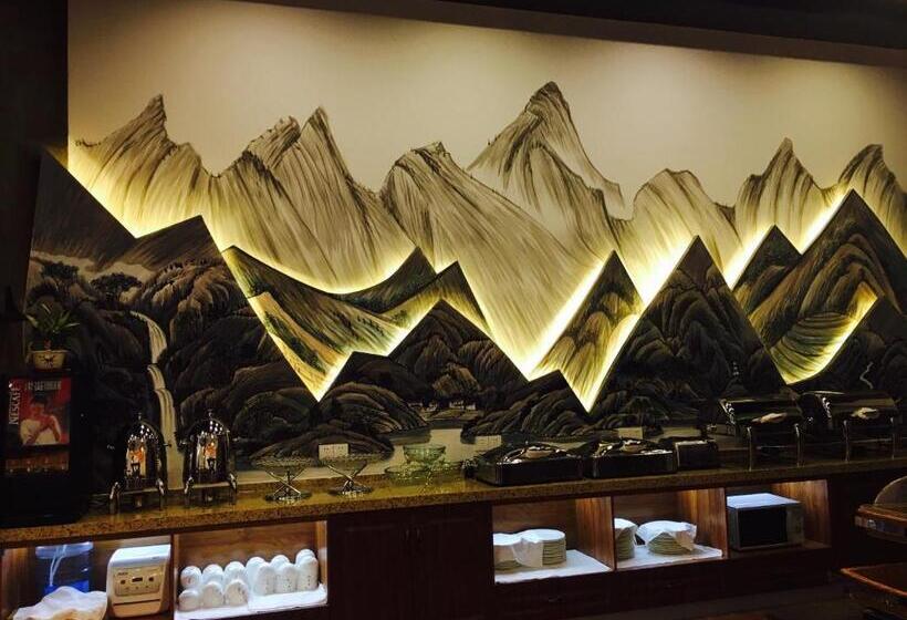 Time Traveller Hotel   Near The Grass Skyline, Dajingmen, Zhangjiakoubu, 20 Minutes Away From Zhangj