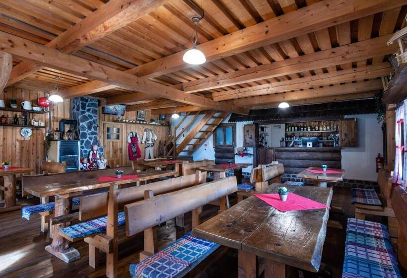 فندق Telgárt   Turistické Ubytovanie