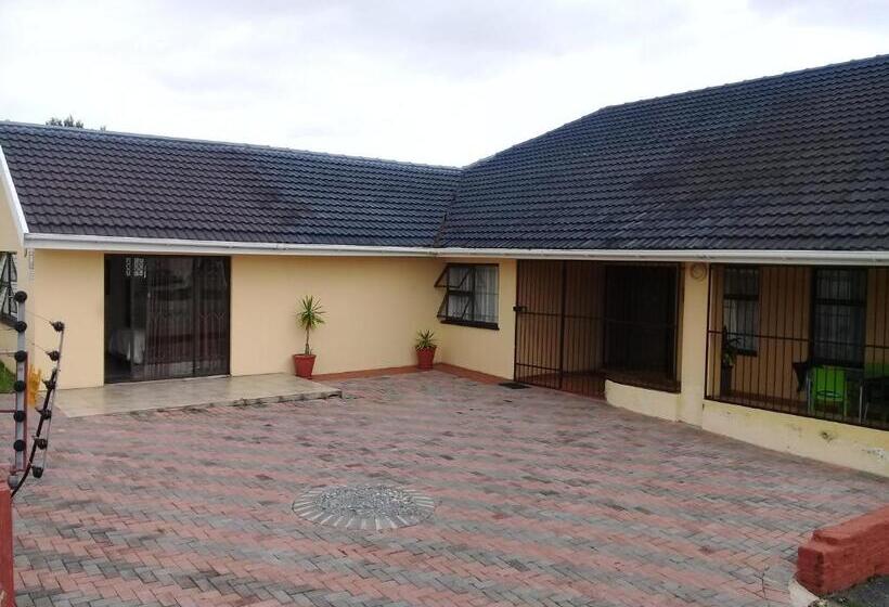 پانسیون Mavi Guest House