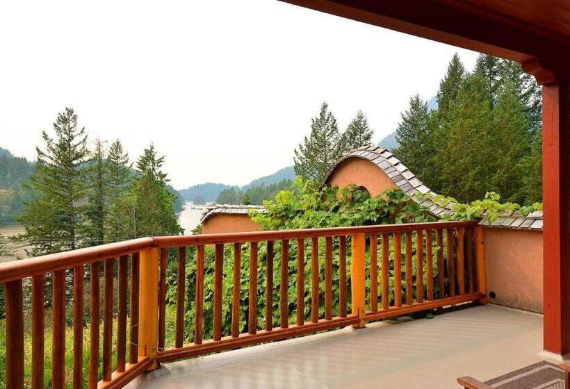 Sunshine Villa B&b