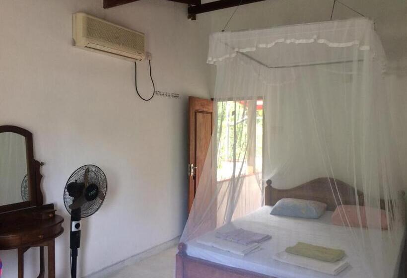 تختخواب و صبحانه Hansa Villa