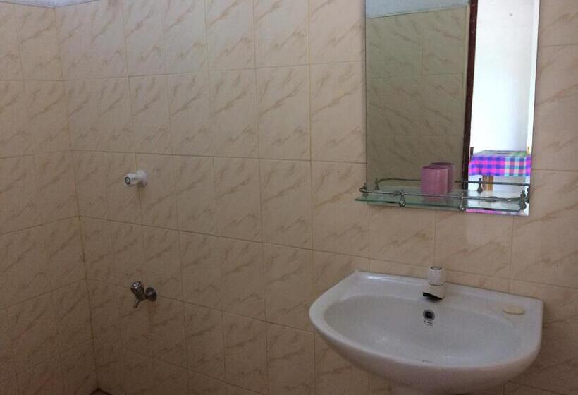 تختخواب و صبحانه Hansa Villa