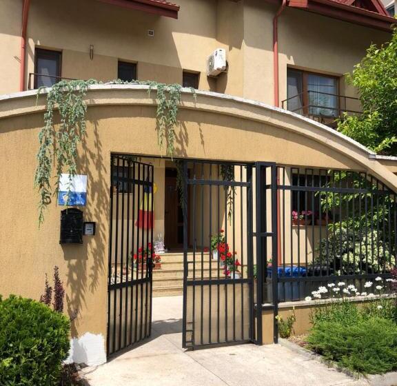 פנסיון Vila Doda