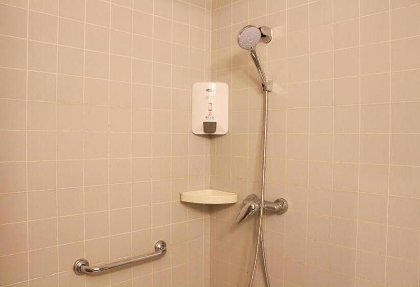 هتل Jinjiang Inn Shanghai Chedun Studios