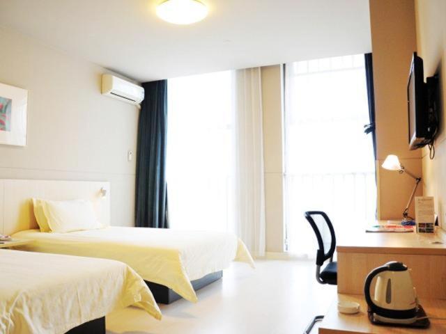 Отель Jinjiang Inn Suzhou Wuzhong Wanda Plaza Canglang New Estate