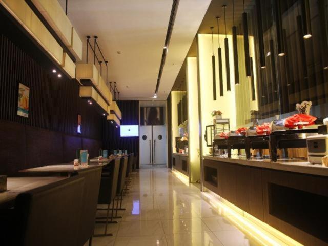 Отель Jinjiang Inn Zhangjiakou Xuanhua People's Park