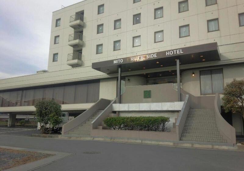 هتل Mito Riverside