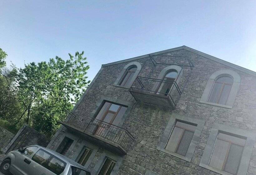 هتل Mthnadzor