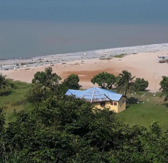 Abuesi Beach Resort