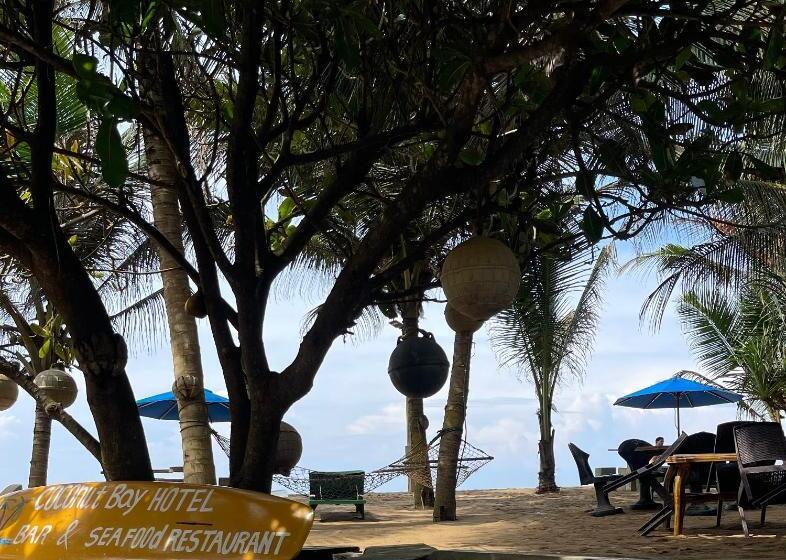 تختخواب و صبحانه Coconut Bay