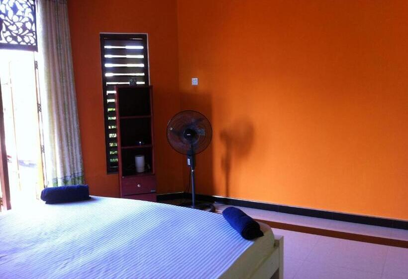 Bee Nest Bed & Breakfast