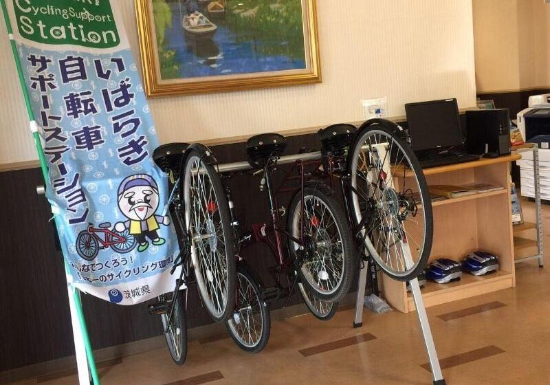 هتل Crown Hills Tsuchiuraekihigashi