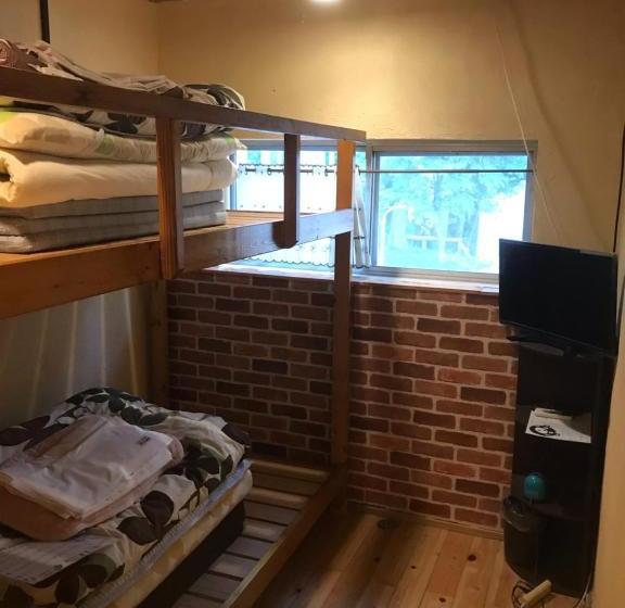 فندق صغير Kumamoto Guesthouse Minami Aso Little Asia