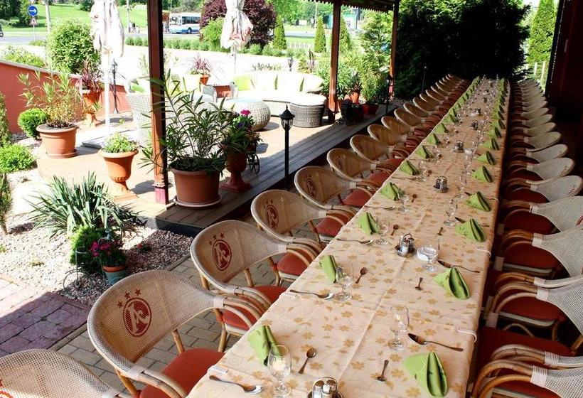 민박 Ambrózia étterem és Panzió