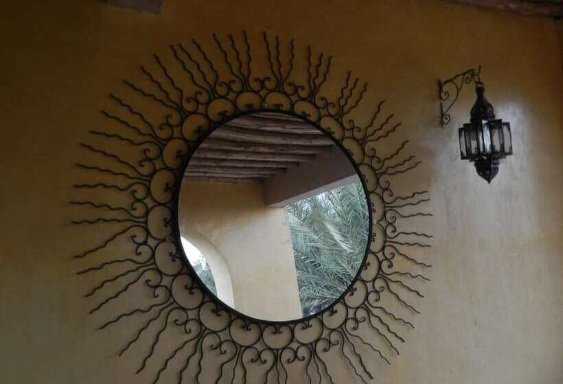تختخواب و صبحانه Chez Laila