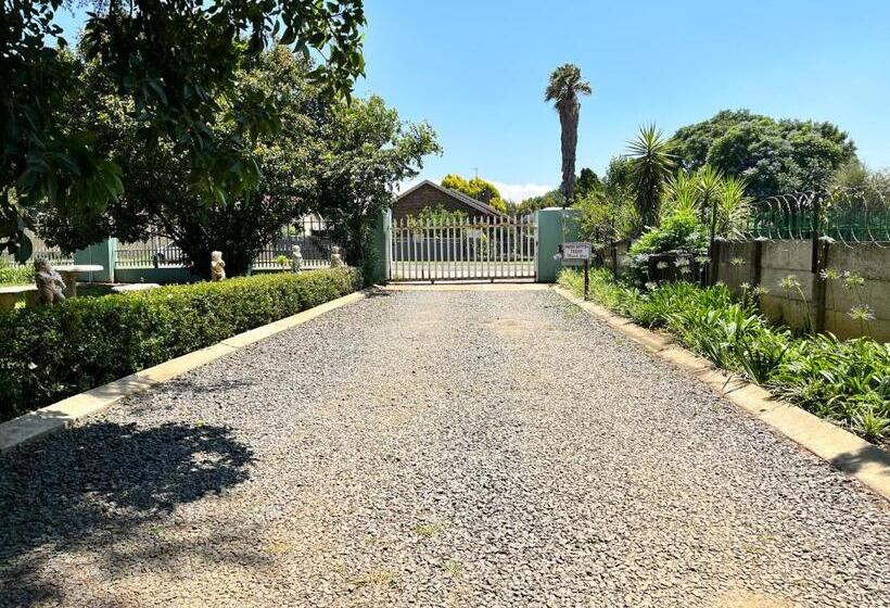 مبيت وإفطار Khaya4u Guesthouse