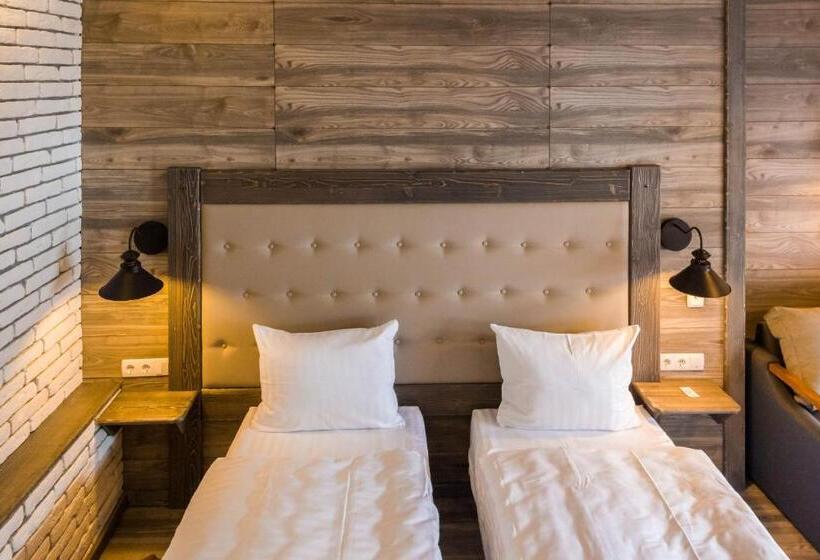 هتل Chalet Crepdechine