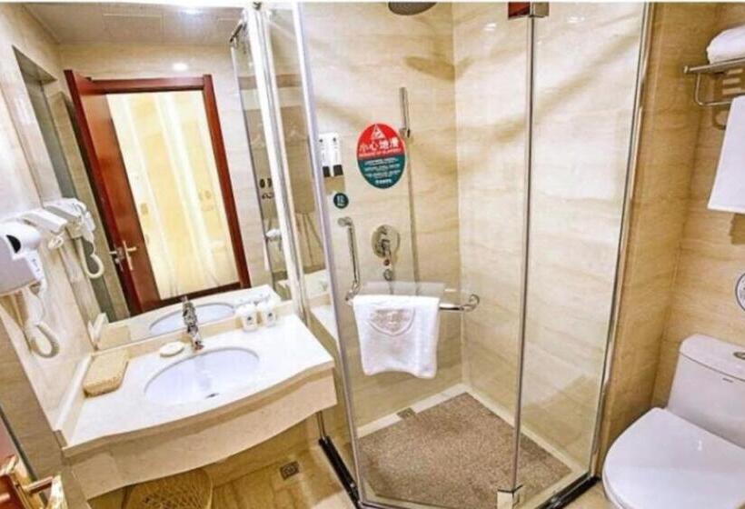 هتل Greentree Inn Huzhou Anji Yingbin Avenue Express