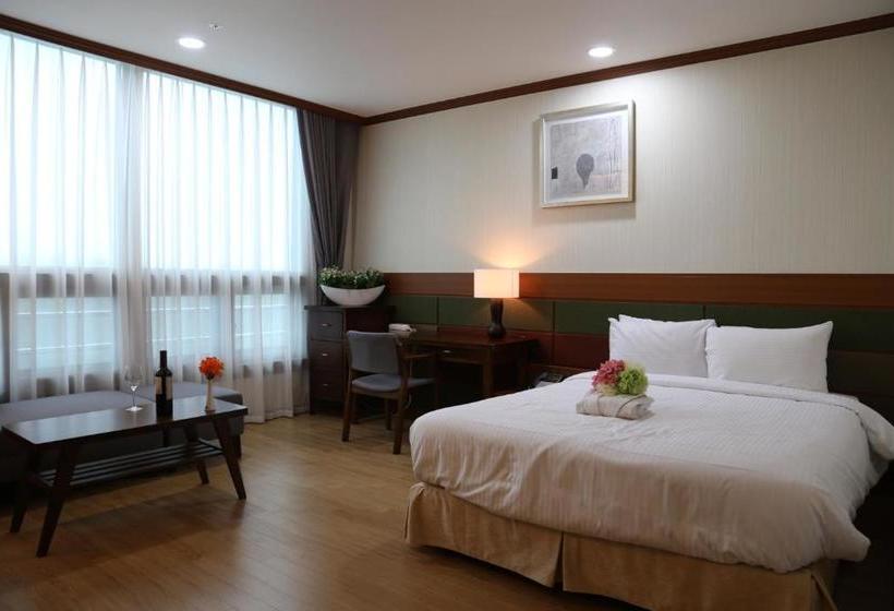 酒店 Sacheon Grand Tourist