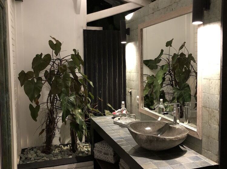 تختخواب و صبحانه Hari Indah Boutique Hotel & Spa