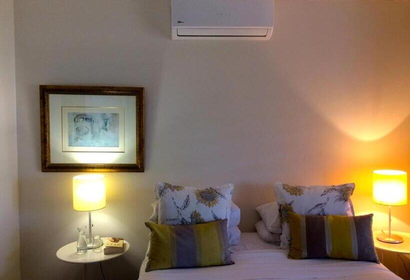 Bed and Breakfast Southey House