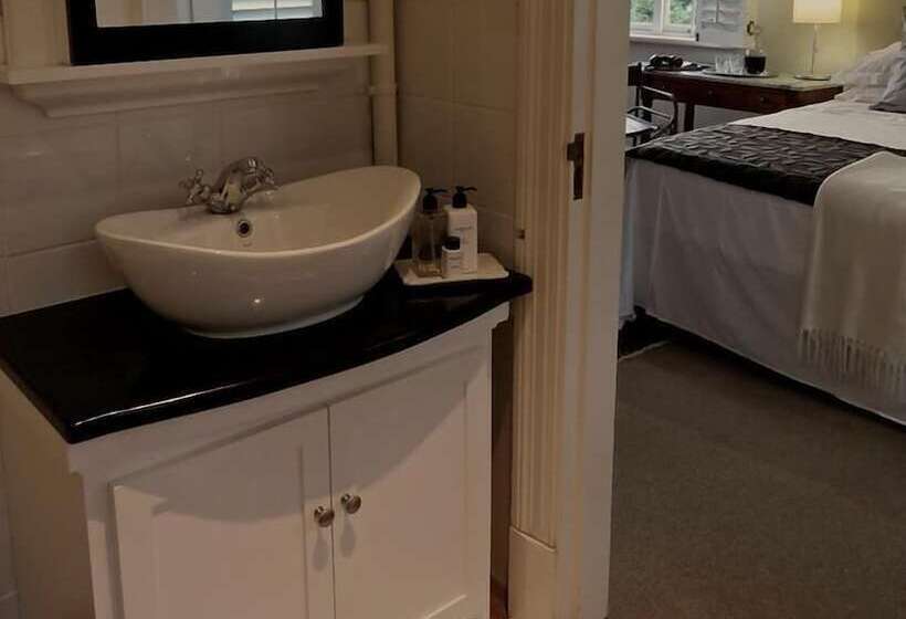 Bed and Breakfast Southey House