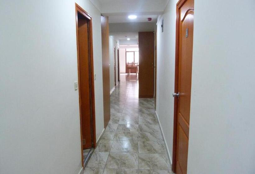 Center Hostel And Guest House