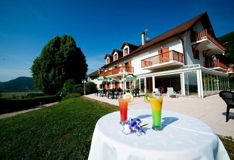 Отель Restaurant Les Bergeronnettes