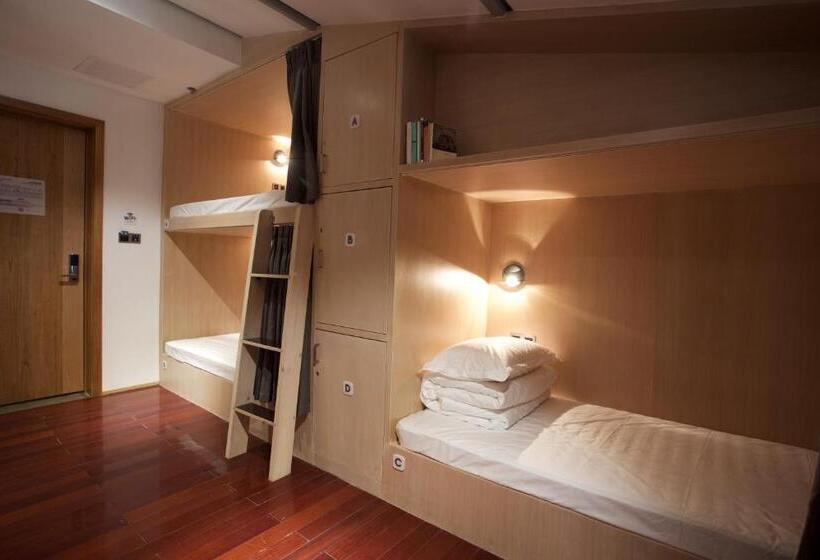 Fotos del hotel Travelling With Hotel Chengdu Wide And Narrow Alley:  29