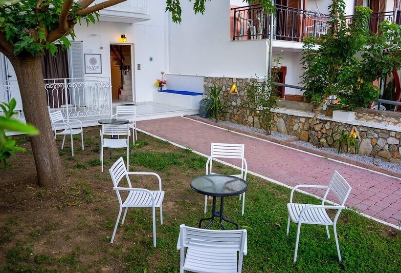 Act Art Skiathos