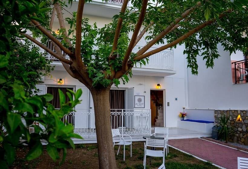 Act Art Skiathos