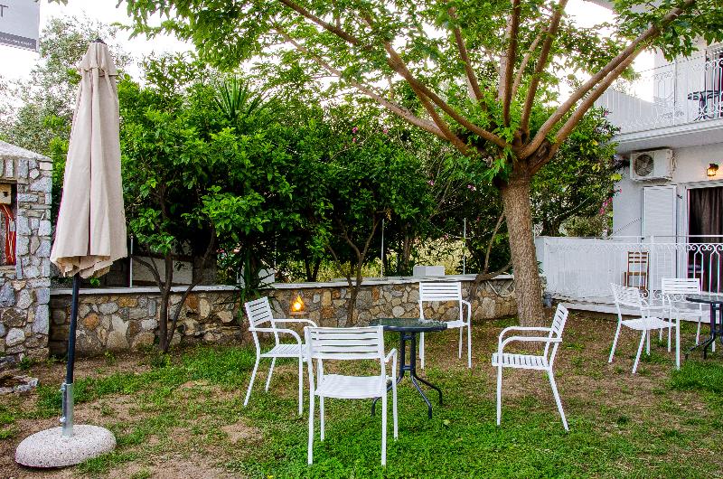 Act Art Skiathos