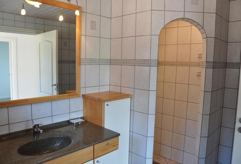 Snehvide Bed & Breakfast