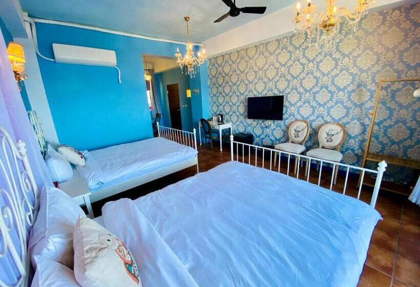 تختخواب و صبحانه 綠島寧靜海潛水 城堡館 Twinkleocean Diving Hostel