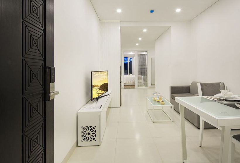 Cham Oasis Nha Trang  Resort Condotel