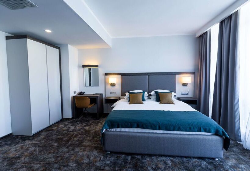 Fotos del hotel Best Western Plus Premium Inn:  36