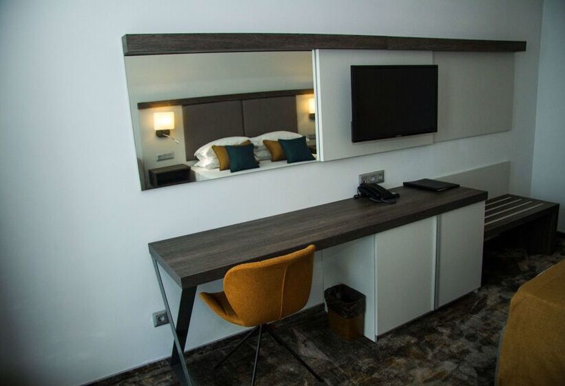 Fotos del hotel Best Western Plus Premium Inn:  75