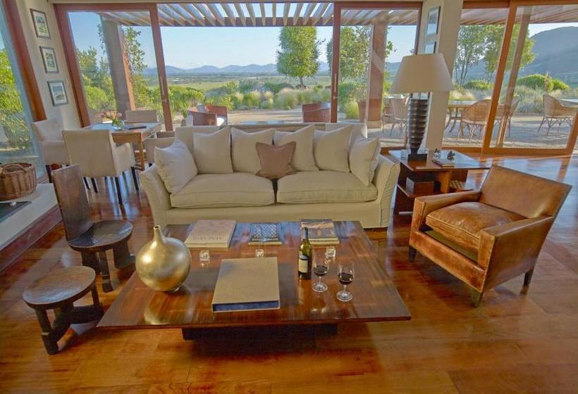 בית מלון כפרי Clos Apalta Residence Relais & Chateaux