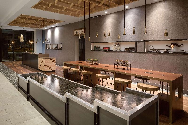 Отель Doubletree By Hilton Greeley At Lincoln Park