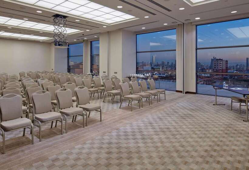 Fotos del hotel Doubletree By Hilton Istanbul Umraniye:  32