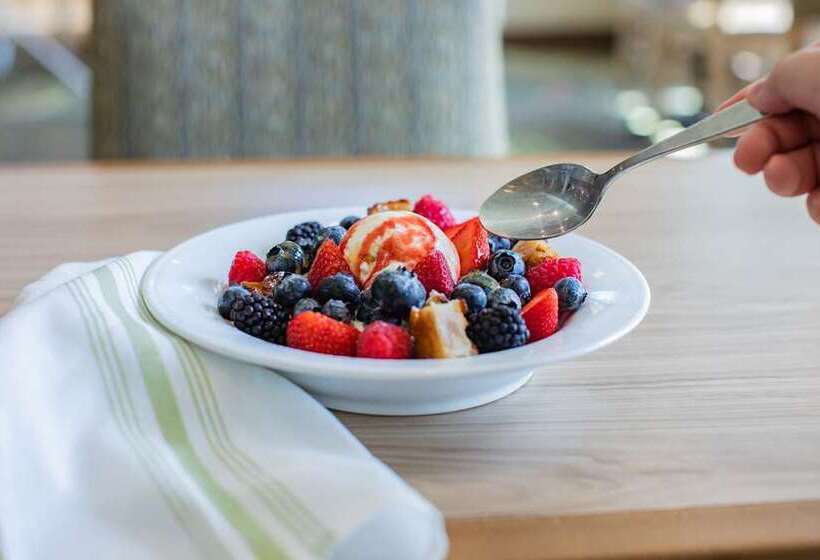 فندق Embassy Suites By Hilton Oahu Kapolei