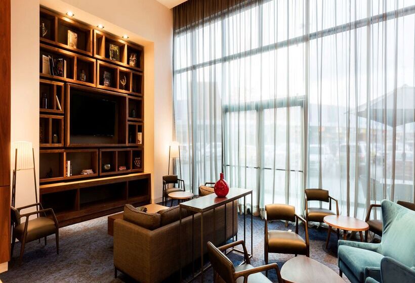 Fotos del hotel Hampton Inn By Hilton Cancun Cumbres:  48