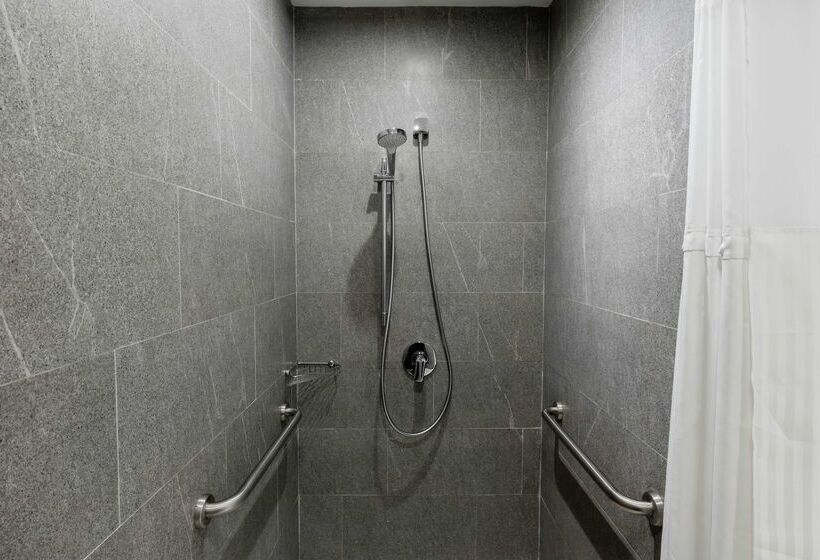 Fotos del hotel Hampton Inn By Hilton Cancun Cumbres:  73