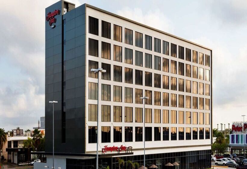 Fotos del hotel Hampton Inn By Hilton Cancun Cumbres:  38