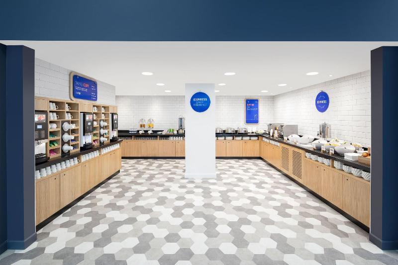 هتل Holiday Inn Express   Birmingham   City Centre, An Ihg
