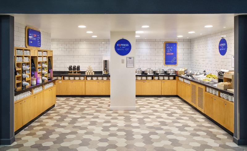 هتل Holiday Inn Express   Birmingham   City Centre, An Ihg